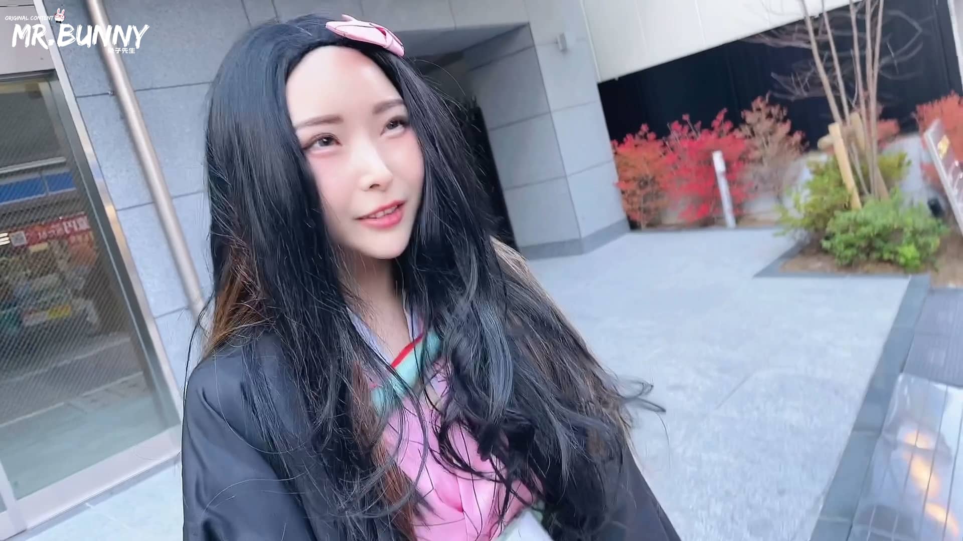 Picking up a girl cosplaying Nezuko on the street screenshot 1