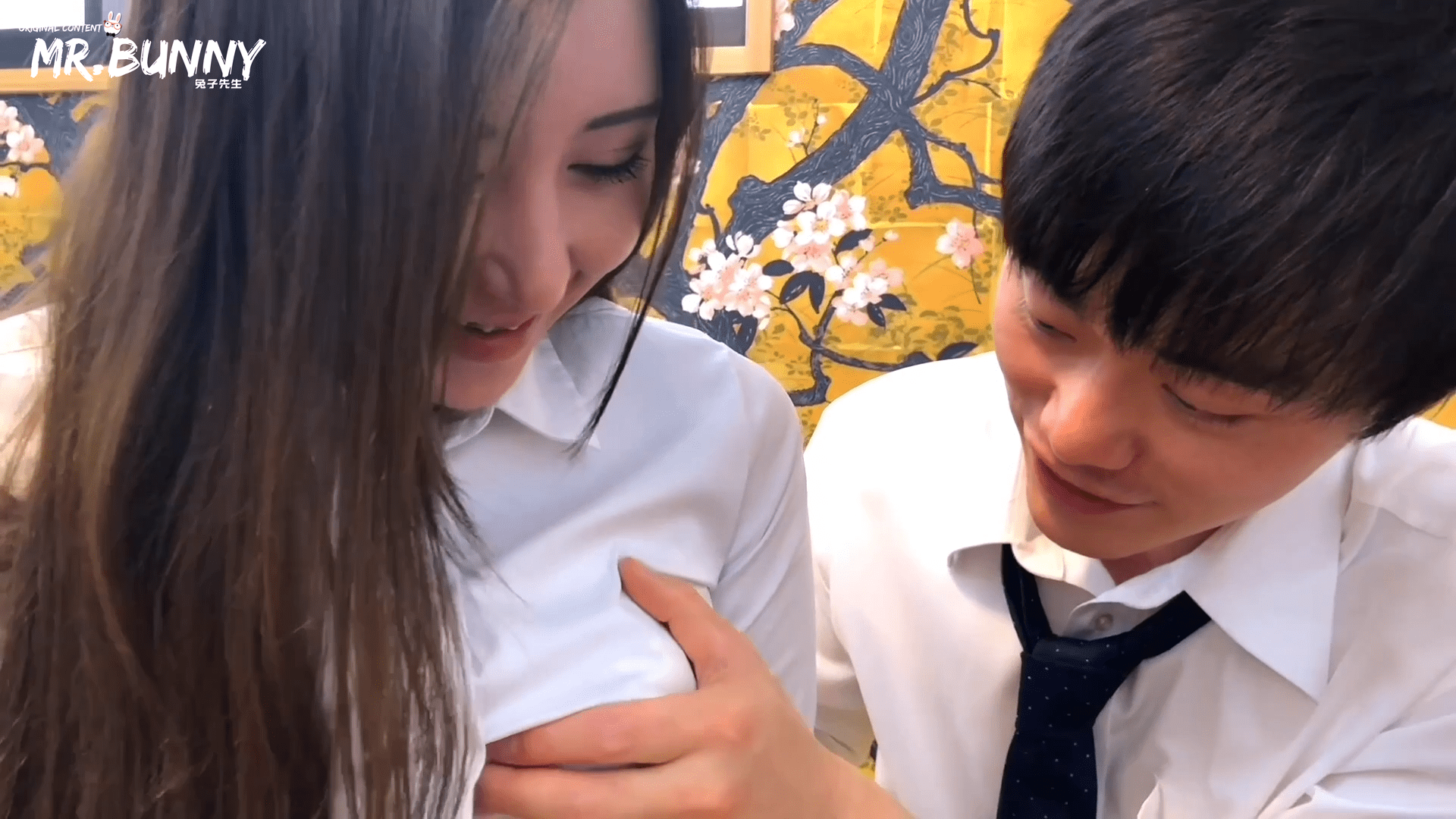 travel with my co-worker for two days (part1) screenshot 3